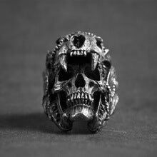 Wholesale W Skull Pipe Ring Domineering Diamond Alloy Ring Personality Punk Jewelry JDC-RS-Baos002