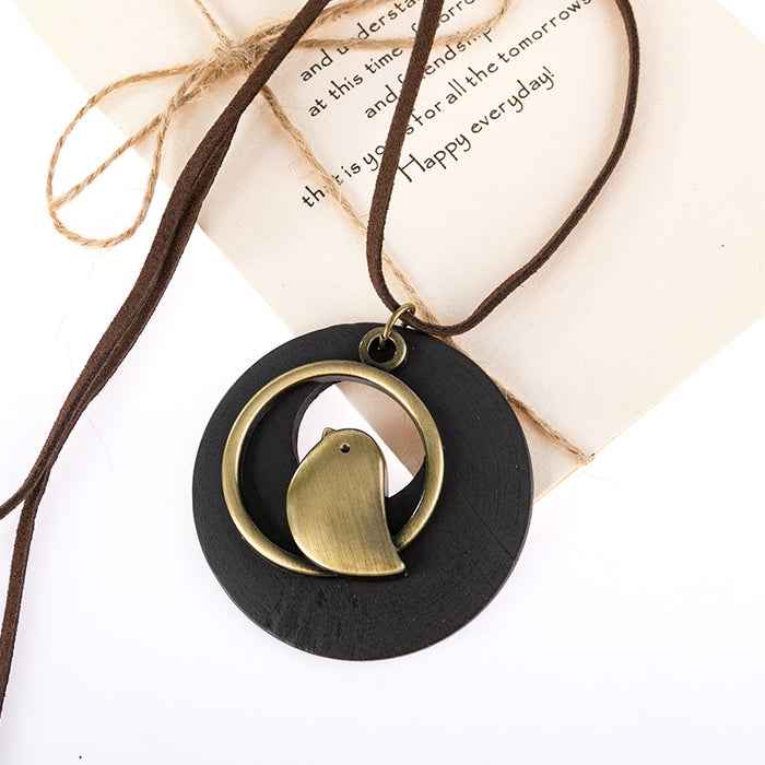 Wholesale Vintage cotton and linen accessories, wooden bird pendant, long necklace, sweater chain