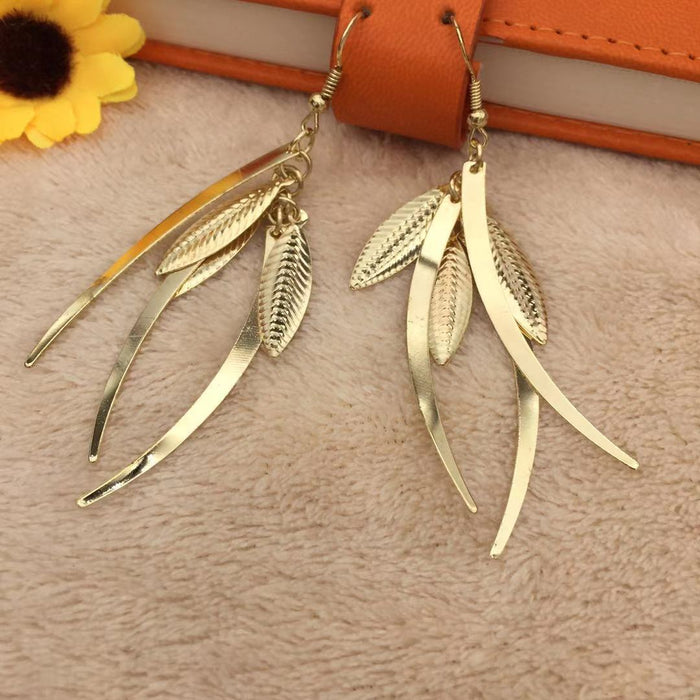 Wholesale   Willow tassel ladies earrings metal ear jewelry earrings