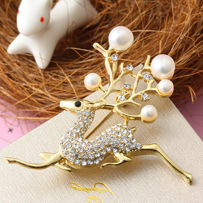 Wholesale Pearl zircon brooch, coat brooch, versatile brooch, chest flower, empty holder