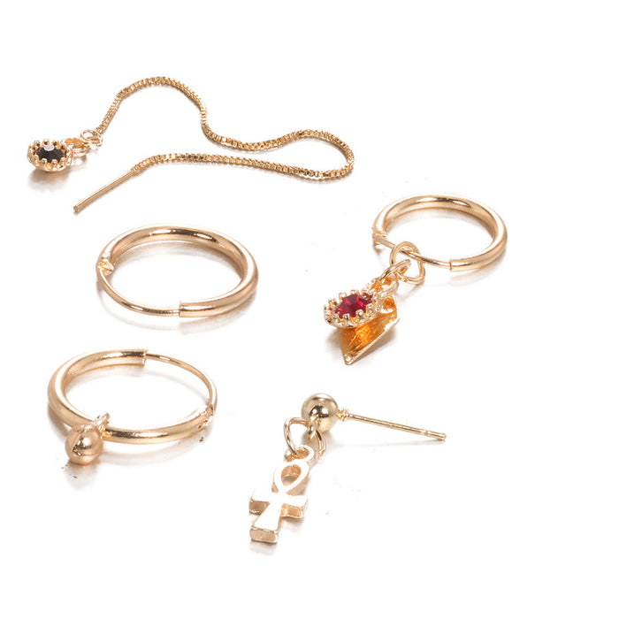 Wholesale Earrings 5-piece set with fashionable earrings and accessories