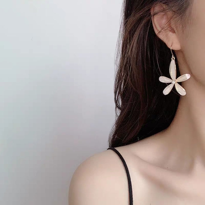 Wholesale Flower Earrings oversized petal earrings for Women