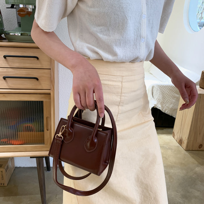 Wholesale Mini one shoulder crossbody versatile western-style small square bag