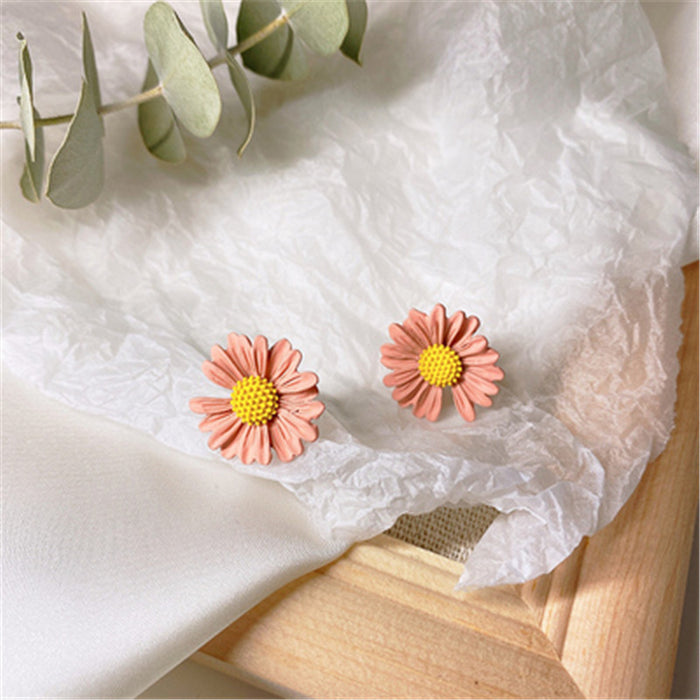 Wholesale Minimalist and Personalized Earrings, Female Flower Earrings, Small and Fresh Earrings