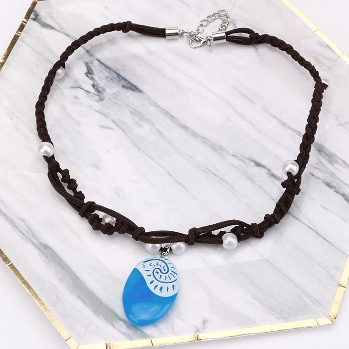 Wholesale Retro minimalist necklace with geometric hollow knot decoration