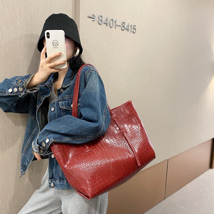 Wholesale Simple large capacity bag, fashionable and versatile shoulder bag, portable tote bag