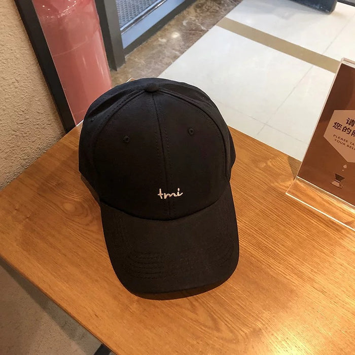 Wholesale Versatile embroidered baseball cap and duckbill cap