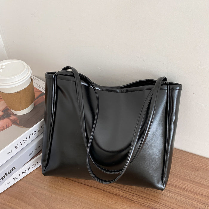 Wholesale Tote bag with simple temperament, large capacity shoulder bag, casual crossbody bag