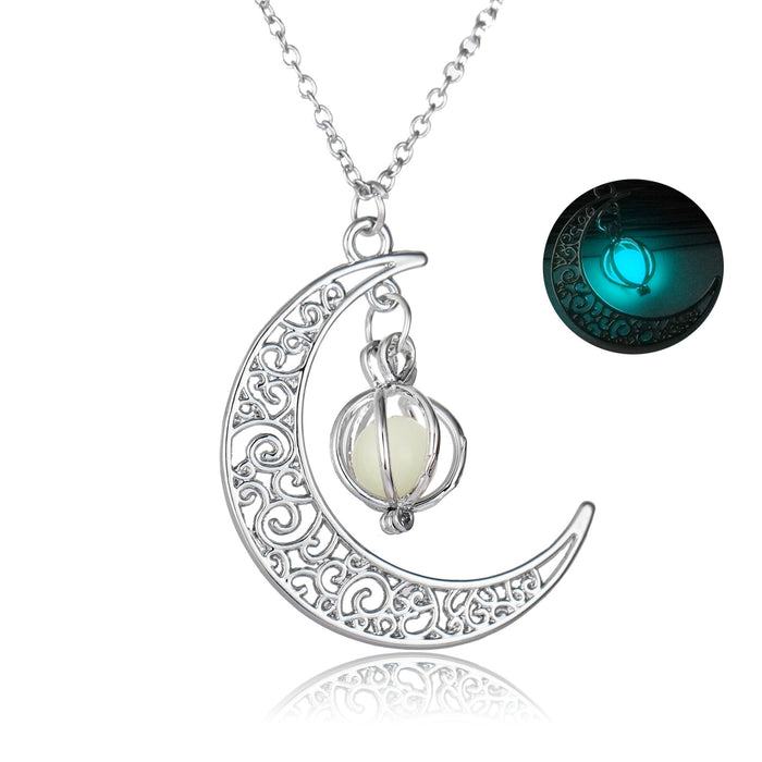 Wholesale Glowing Moon Pumpkin Creative Necklace  Alloy Clavicle Chain For Women