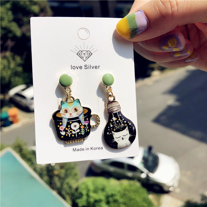 Wholesale Cat  Series Happy Life Cute Teacup Bulb Cat Asymmetric Silver Earrings