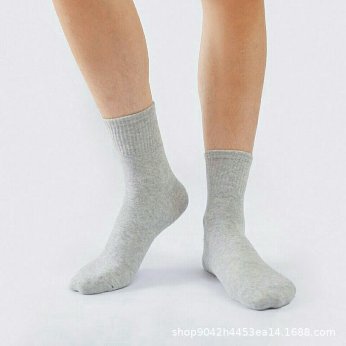 Wholesale Black and white socks, solid color men's short tube boat socks, invisible socks