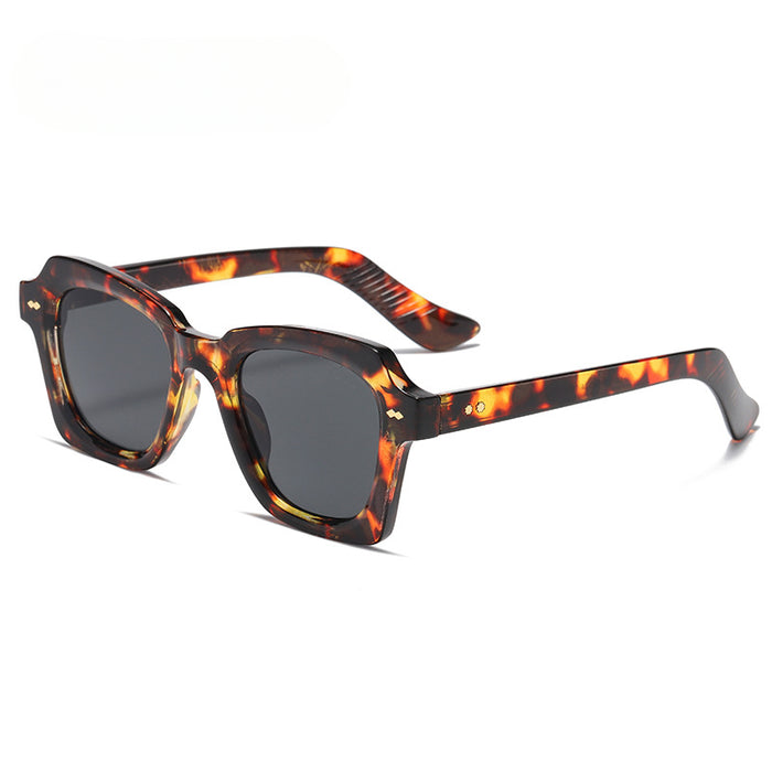 Wholesale Sunglasses PC Retro Large Frame UV Protection JDC-SG-ShengX007