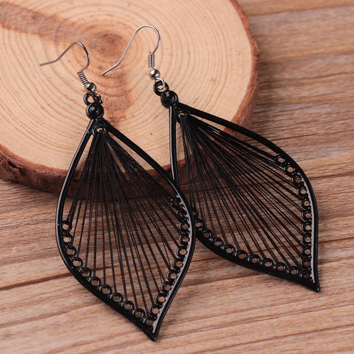 Wholesale Personalized handmade leaf earrings with exaggerated woven earrings and accessories