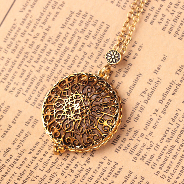 Wholesale Fashion personality magnifying glass necklace creative retro animal pendant jewelry