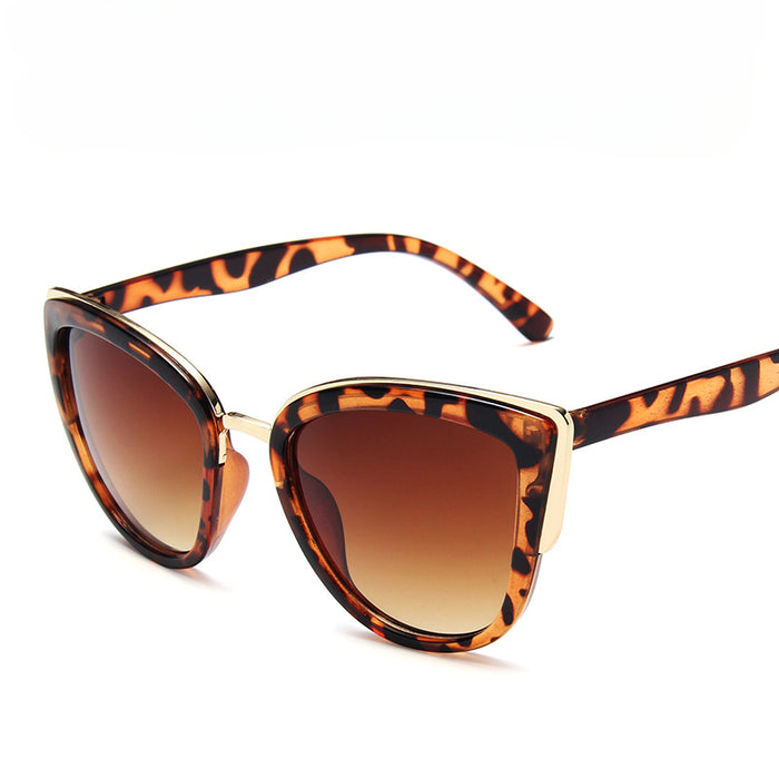 Wholesale Retro Cat Eye PC Sunglasses JDC-SG-MaN023