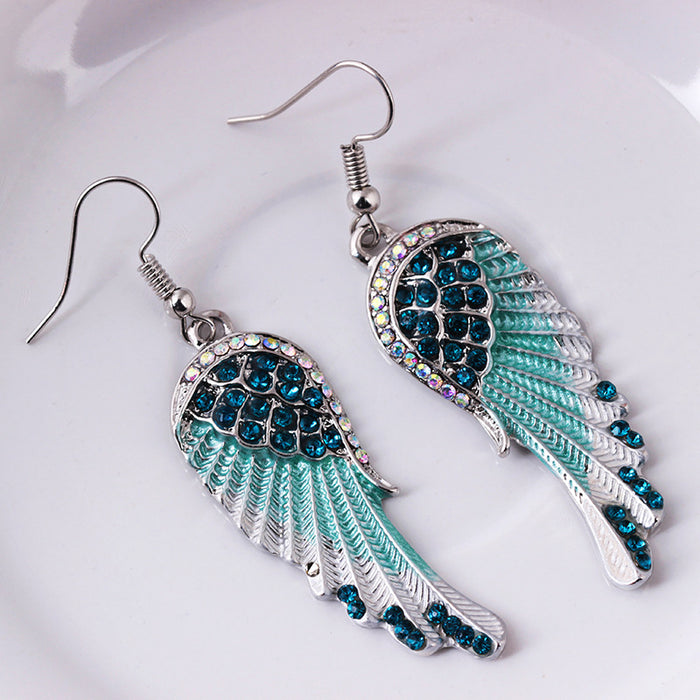 Wholesale Diamond studded earrings, new minimalist wing earrings, earrings accessories