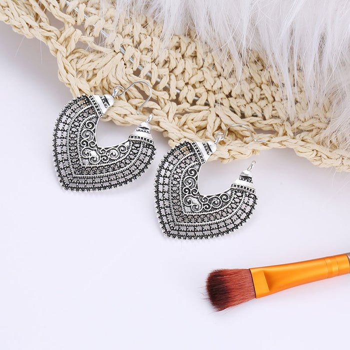 Wholesale  carved earrings  heart geometric semicircle earrings