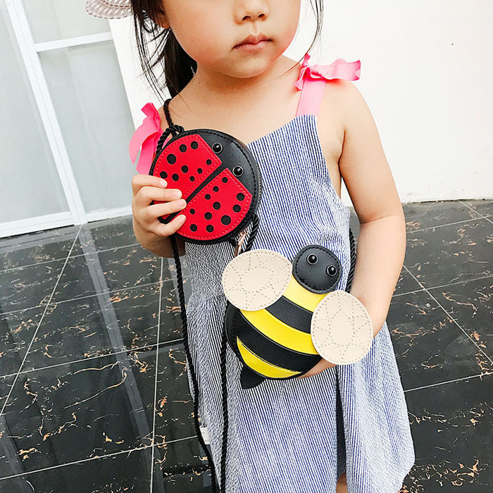 Wholesale PU Children' s Cartoon Ladybug Crossbody Bag Trendy Accessory