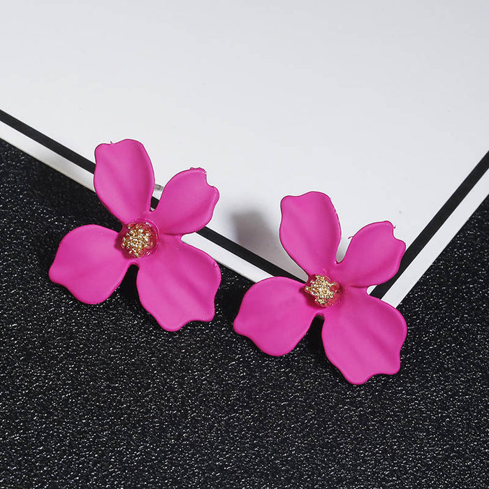 Wholesale New and environmentally friendly flower earrings, simple, sweet and versatile