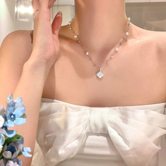Wholesale Trendy Lucky Clover Zircon Flower Pearl Necklace Titanium Steel Fashion Jewelry Accessory For Women