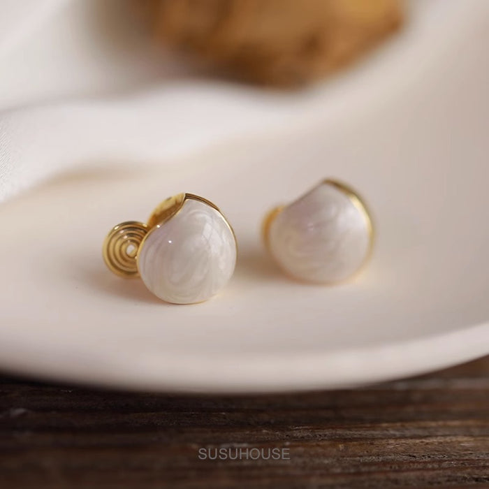 Wholesale Round ear clip without ear hole, gentle earrings, light luxury, high-end feel, new model