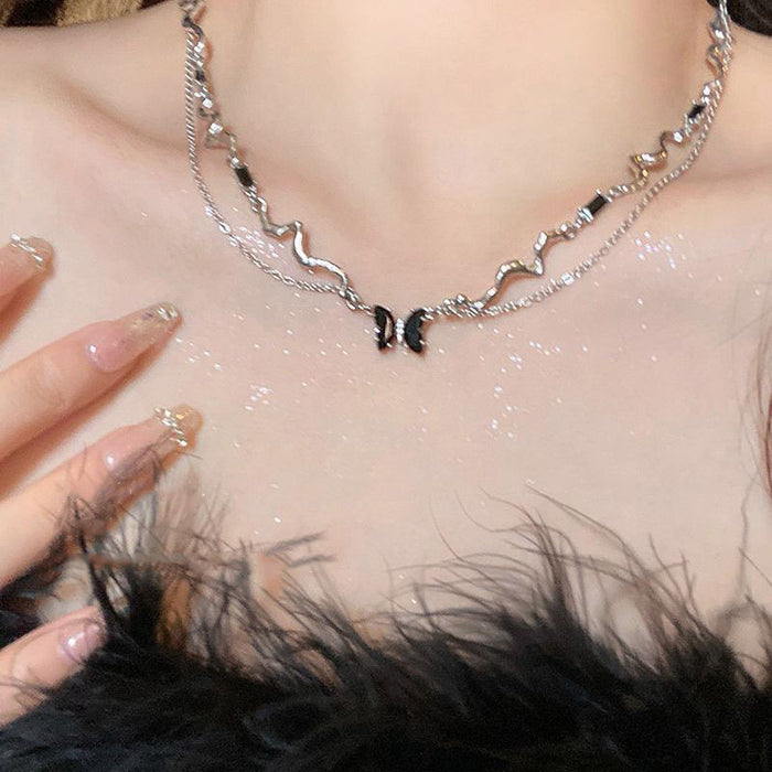 Wholesale Necklace hot girl style personalized clavicle chain high-end snake necklace