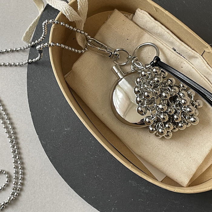 Wholesale Water bottle pendant necklace crossbody bag pendant women's accessories niche design sweater chain