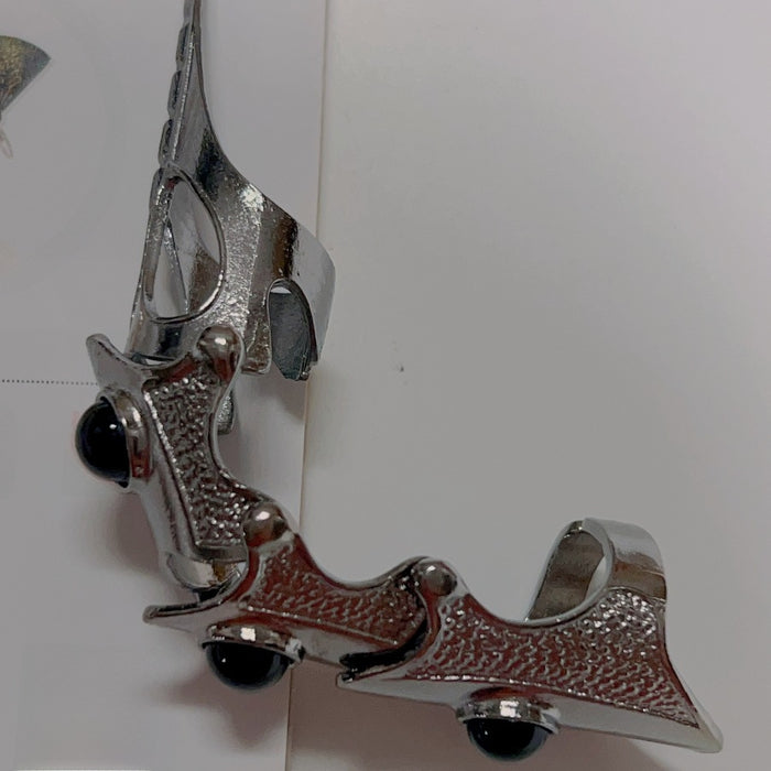 Wholesale Fashion ring punk rock animal skull finger pearl style ring