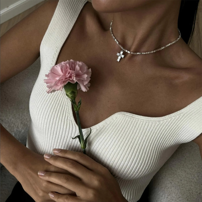 Wholesale Square bead cross necklace, niche and high-end, diamond studded collarbone chain, fashionable and versatile, sweet and cool accessory