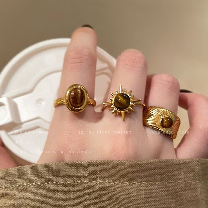 Wholesale Golden ring, women's high-end ring, niche design, unique ring