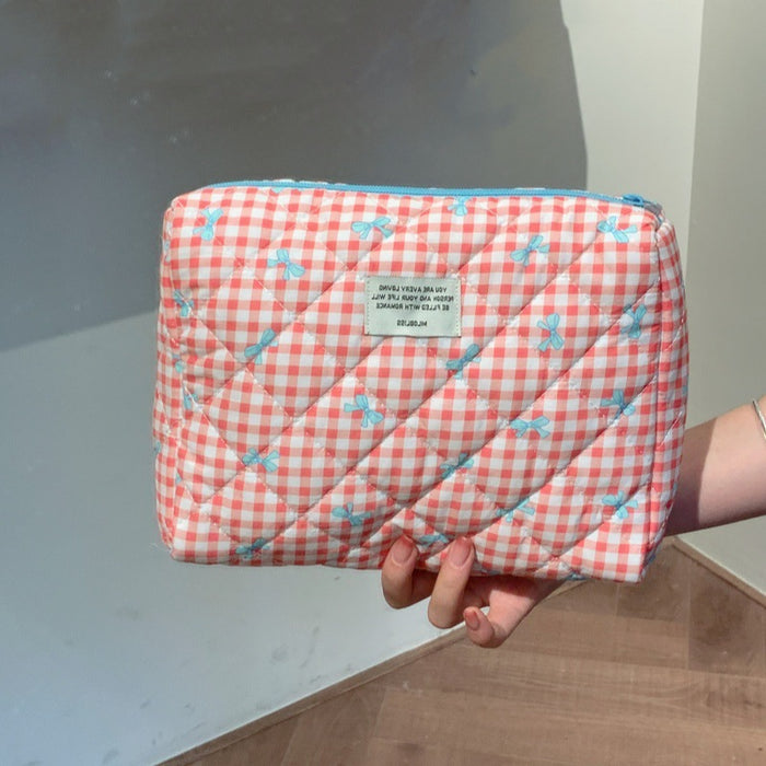 Wholesale plaid cosmetic bag large capacity high-end sense cute portable high-value storage bag