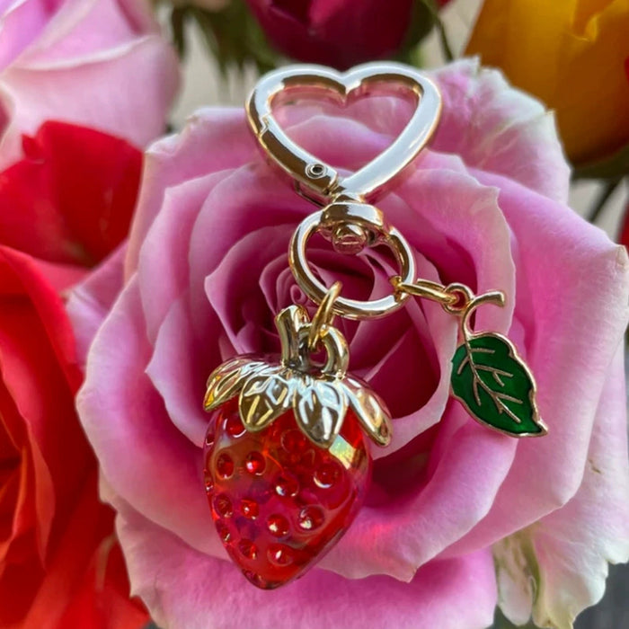 Wholesale Cute Strawberry  Keychains