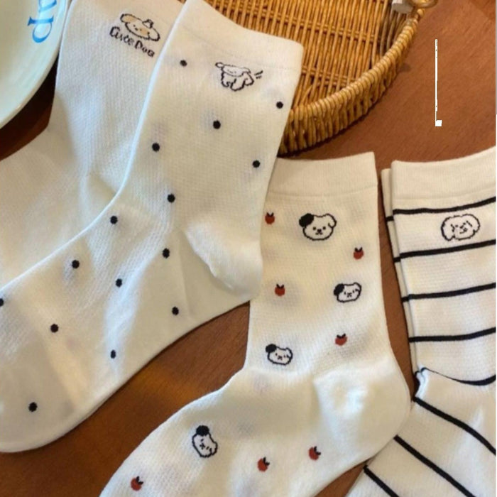 Wholesale White socks, middle tube socks, polyester socks, breathable mesh