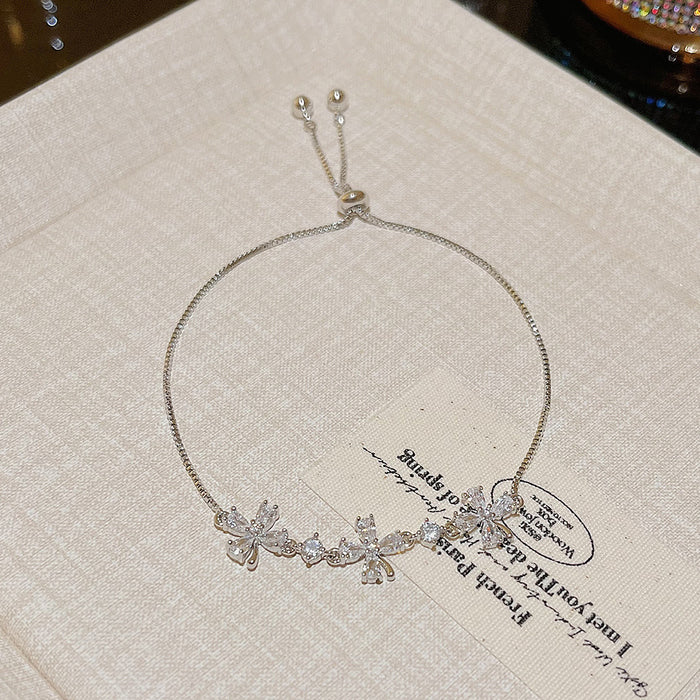 Wholesale Women's Sweet Zircon Bracelet