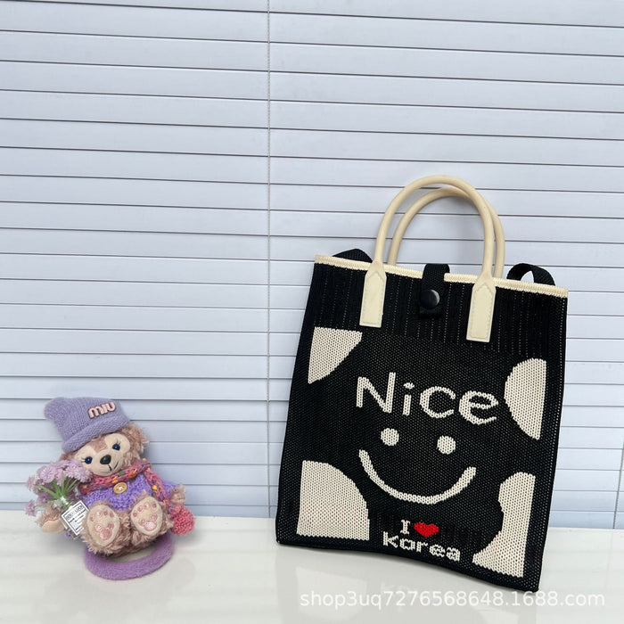 Wholesale Cute cartoon knitted bag,  knitted handbag,  crossbody shoulder bag,  must-have for travel