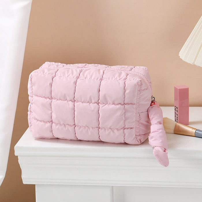 Wholesale Chic Polyester Cosmetic Bag Large Capacity Handbag Style Lightweight Travel Makeup Organizer