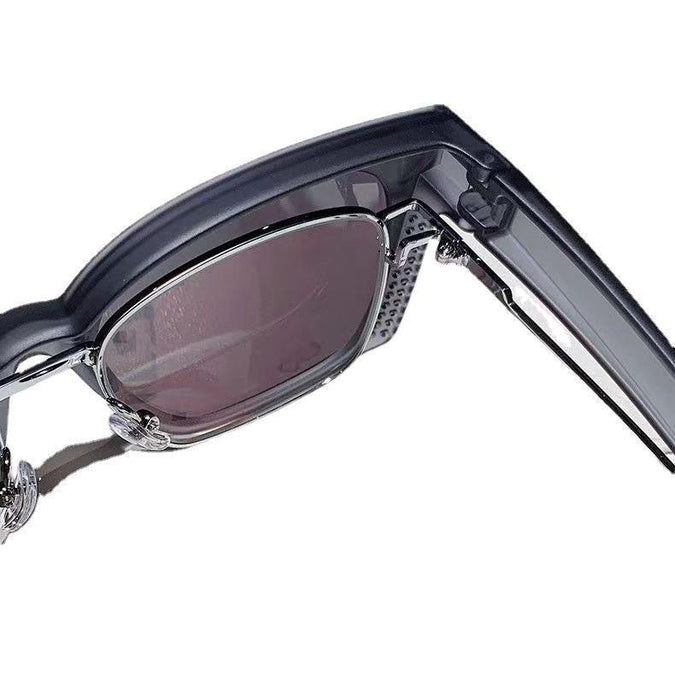 Wholesale Polarized lenses with the same sunglasses can be used for myopia glasses, outdoor fishing, driving, and sunglasses