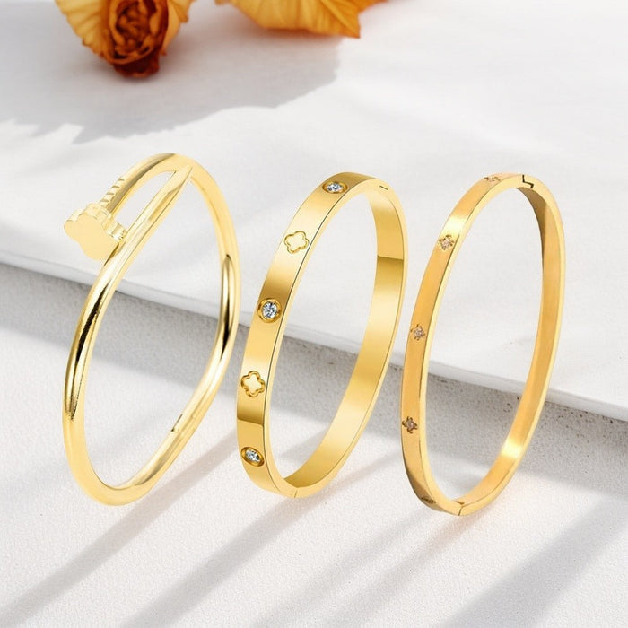 Wholesale Four-leaf bracelet nail titanium steel jewelry