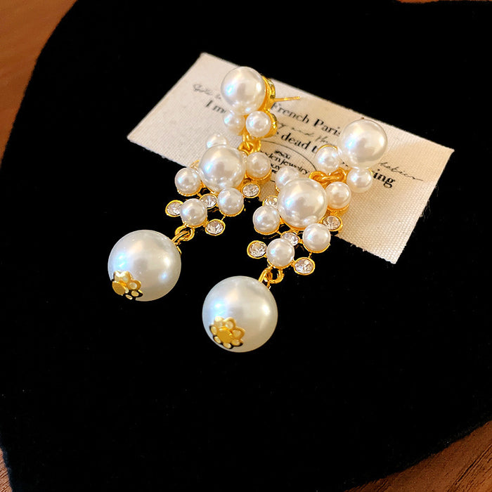 Wholesale Silver needle zircon round artificial pearl earrings high-end luxury retro earrings unique French design earrings