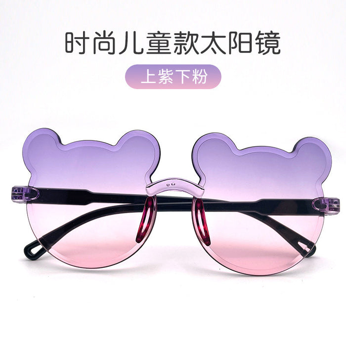 Wholesale Children's glasses, sunglasses with UV protection, fashionable and cute sunglasses design for taking photos