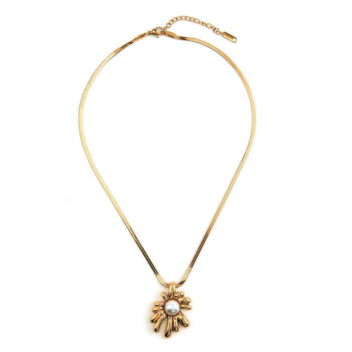 Wholesale Stainless steel solid sunflower necklace with personalized light luxury snake bone chain and petal necklace with pearls