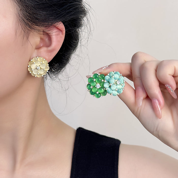 Wholesale Flower earrings, fashionable and versatile earrings, silver needle earrings