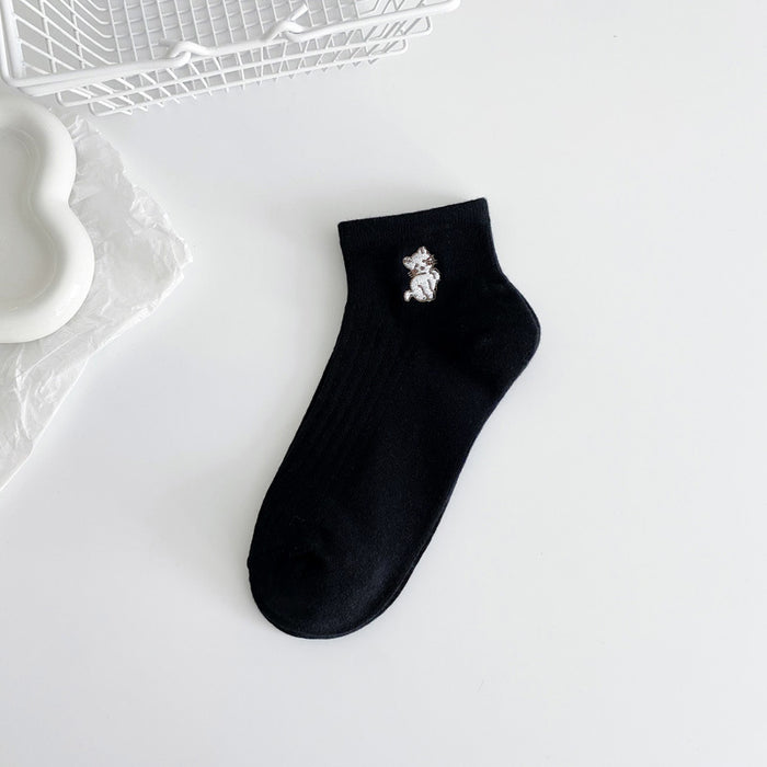 Wholesale Socks thin, simple and cute cartoon embroidery sports shallow mouth low top boat socks