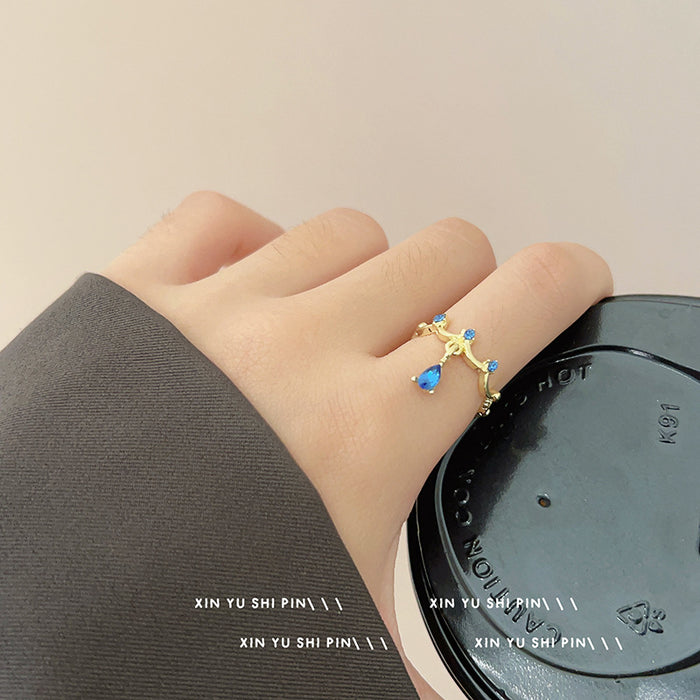 Wholesale Gold craftsmanship lace water droplet necklace, light luxury, niche design, high-end temperament, necklace ring