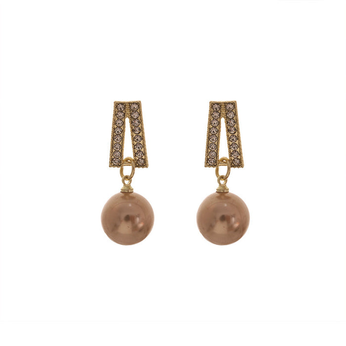 Wholesale Elegant and sophisticated silver needle double pearl studded diamond earrings