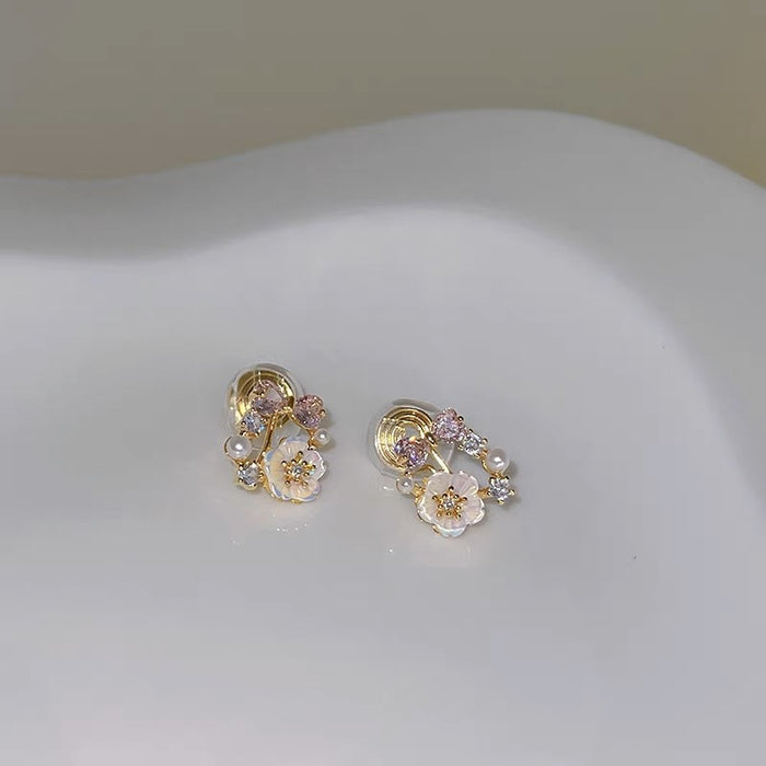 Wholesale  Silver Needle Wreath Pearl Earrings Women'sAntique Sakura Earrings