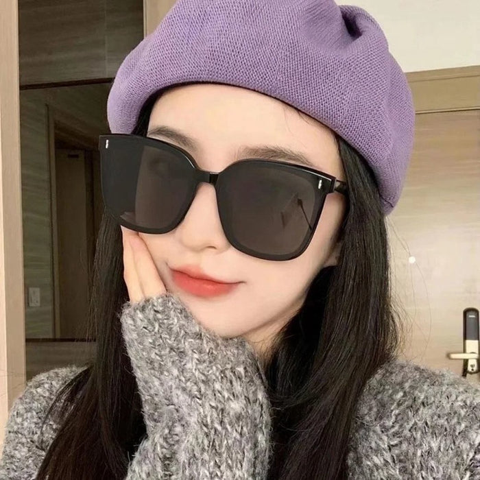 Wholesale Fashion sunglasses for men and women, polarized sunglasses, UV resistant glasses