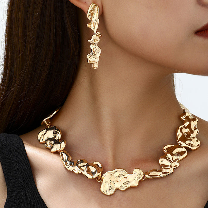 Wholesale irregular metal wind necklace female exaggerated design earrings bracelet suit