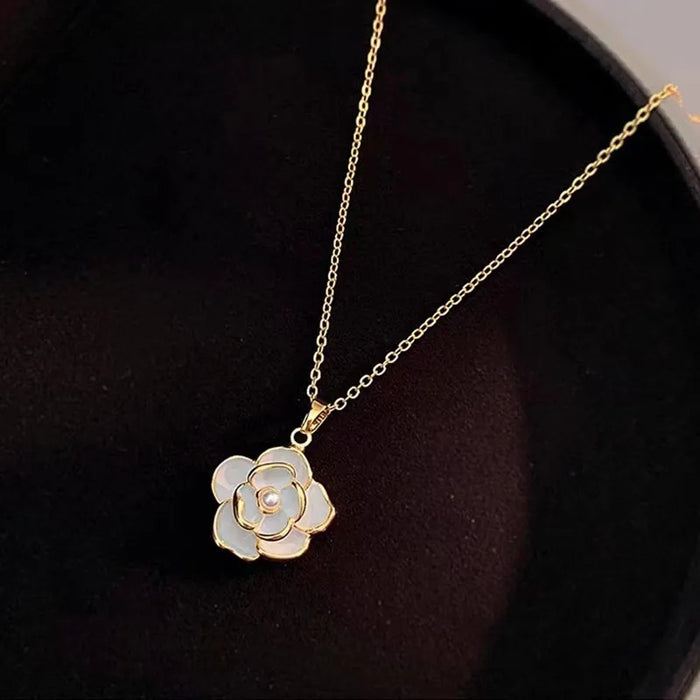 Wholesale Copper Camellia Necklace Women's New Bead Pendant Clavicle Chain