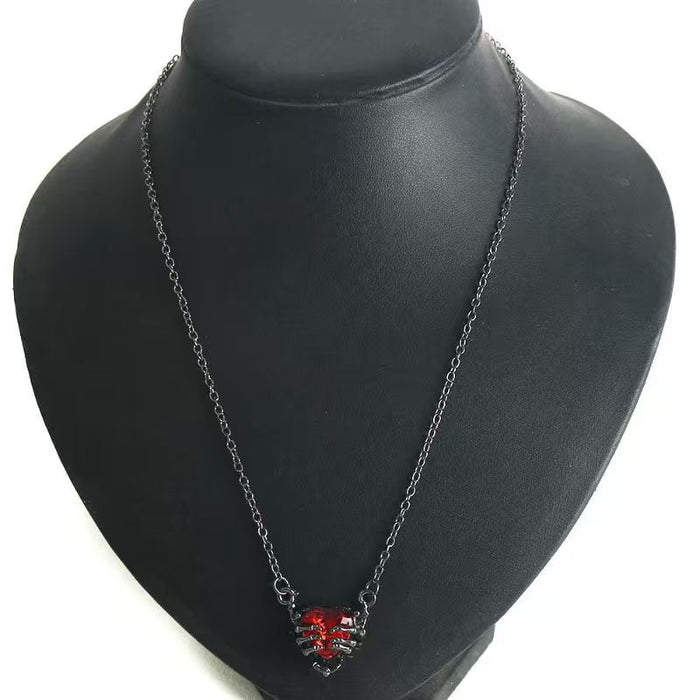 Wholesale Retro-chic punk-style heart pendant necklace